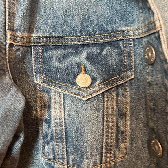 Ladies Brand New Hudson Jean Jacket - Picture 2 of 8